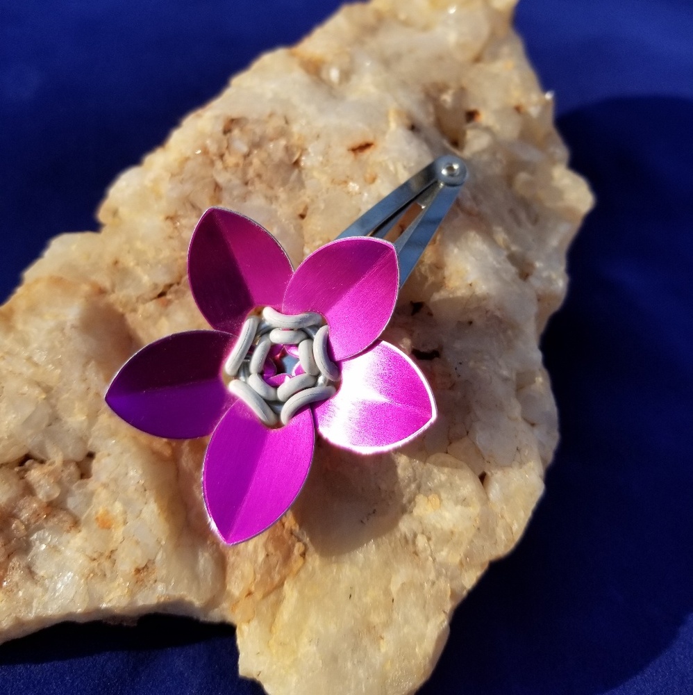 Pink flower hair clip